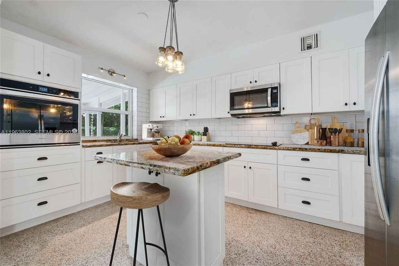 13125 Sw 81st Ave #0 - Photo 4 of 15