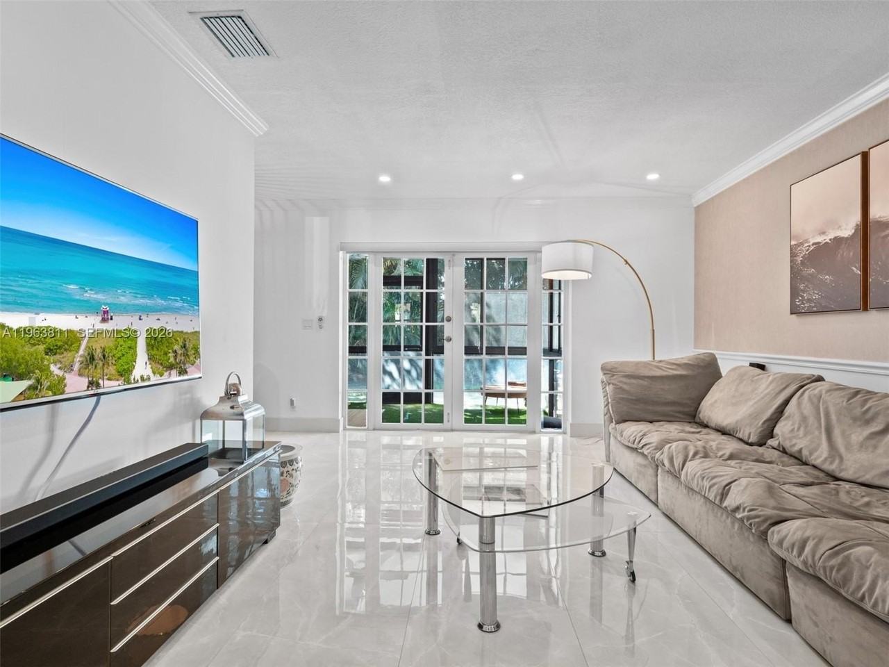 2553 Nw 42nd Ave #2553 - Photo 3 of 50