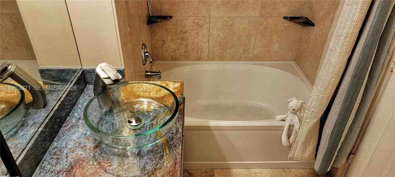 2891 Ne 185th St #1002 - Photo 4 of 19