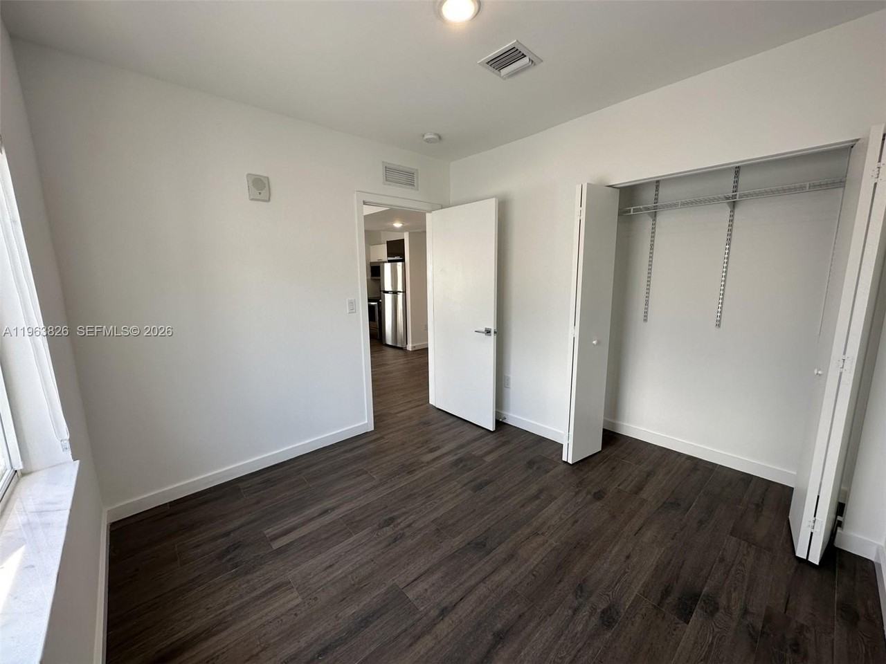 1560 Euclid Ave #05 - Photo 5 of 9