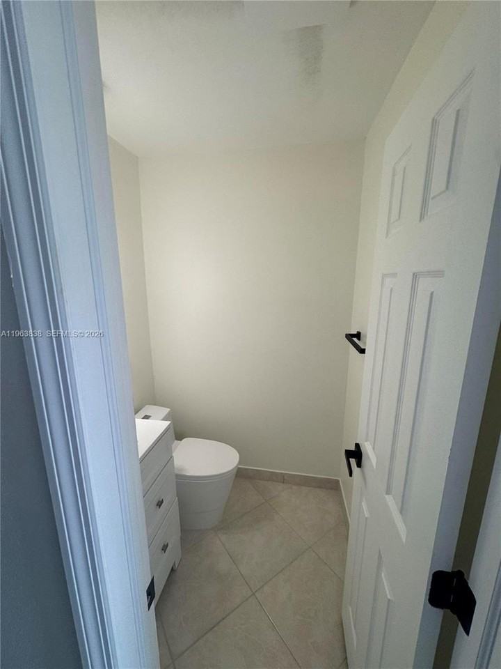 319 Normandy G #319 - Photo 6 of 18