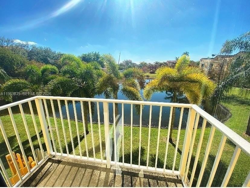 4020 Nw 90th Ave #4020 - Photo 2 of 23