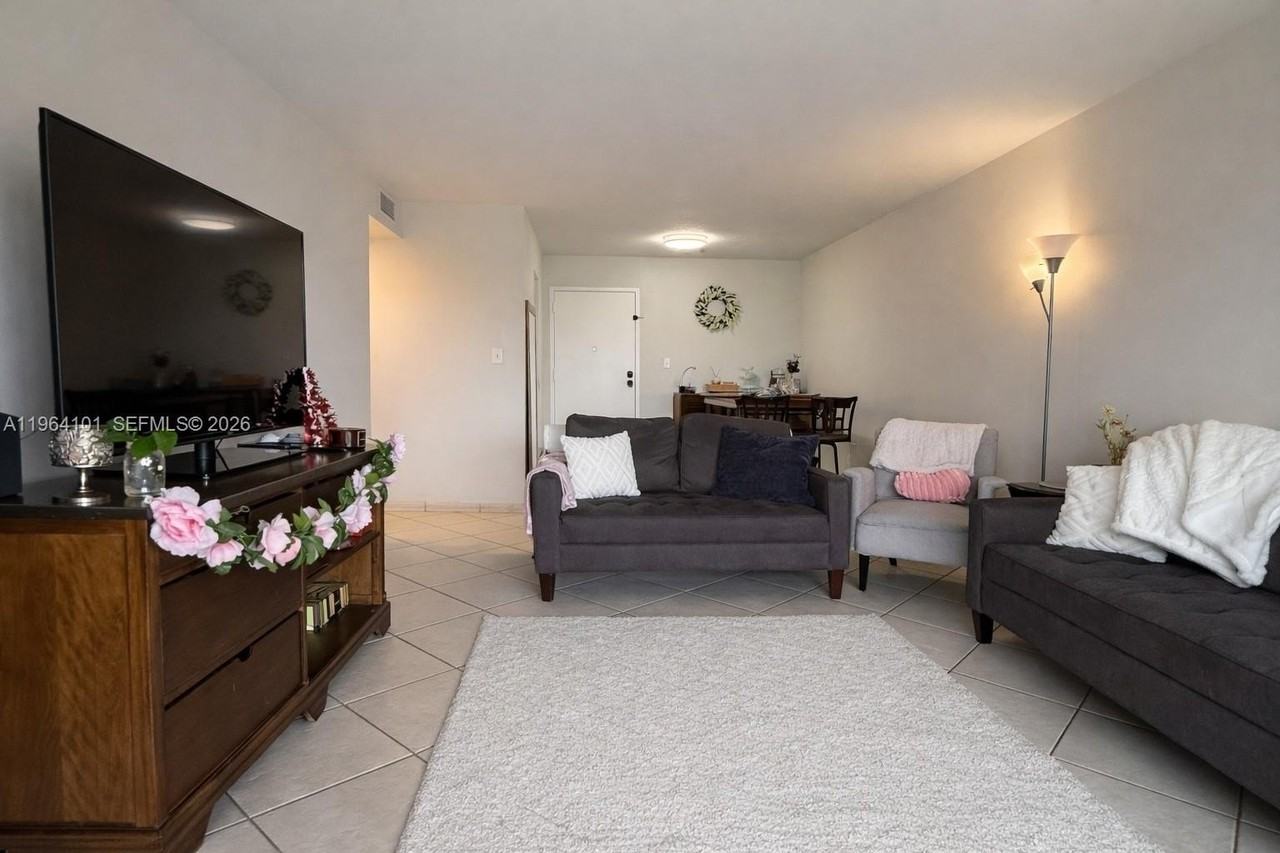 9455 W Flagler St #C407 - Photo 2 of 12