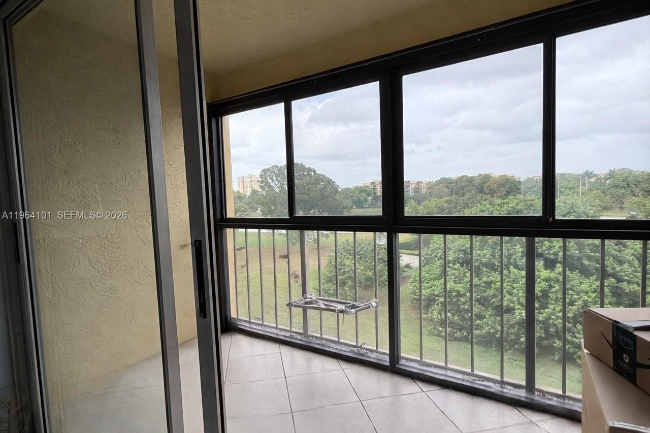 9455 W Flagler St #C407 - Photo 5 of 12