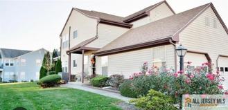 17 Dorchester Dr #17D - Photo 1 of 1