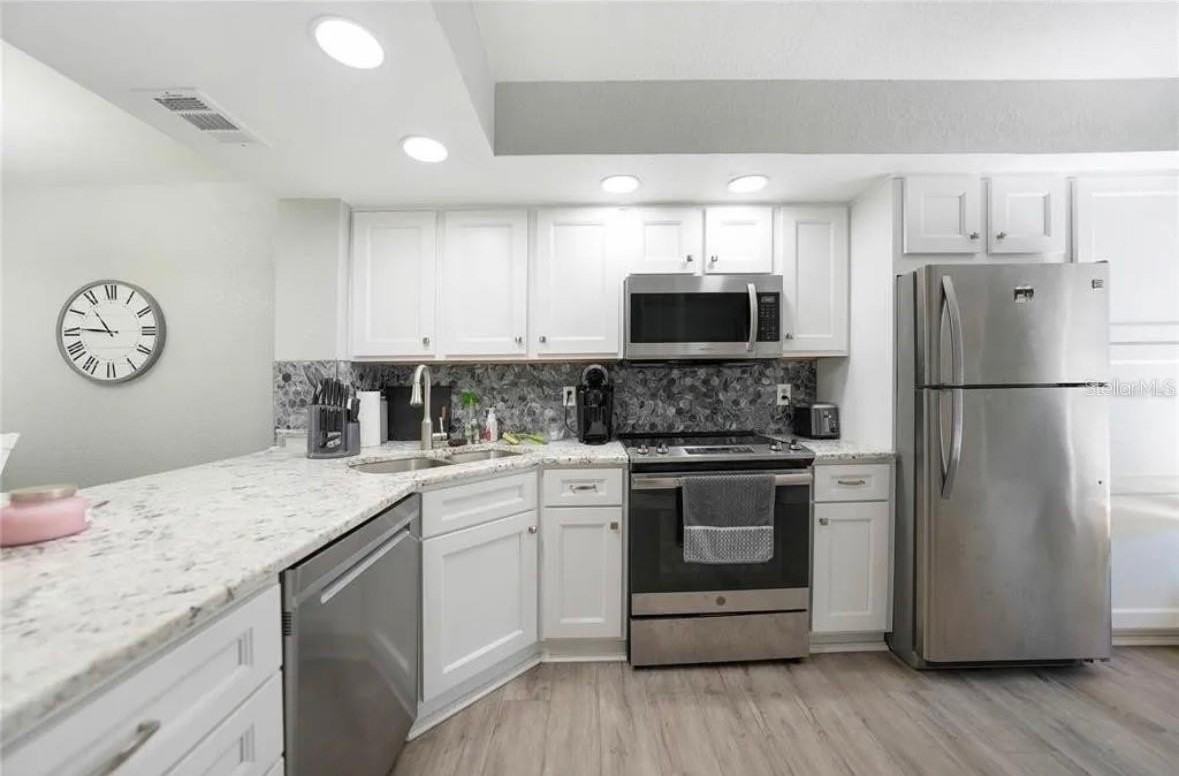 26272 Rampart Blvd #107 - Photo 6 of 18