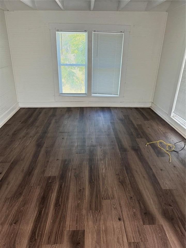 7306 Earlwood Ave #2 - Photo 3 of 6