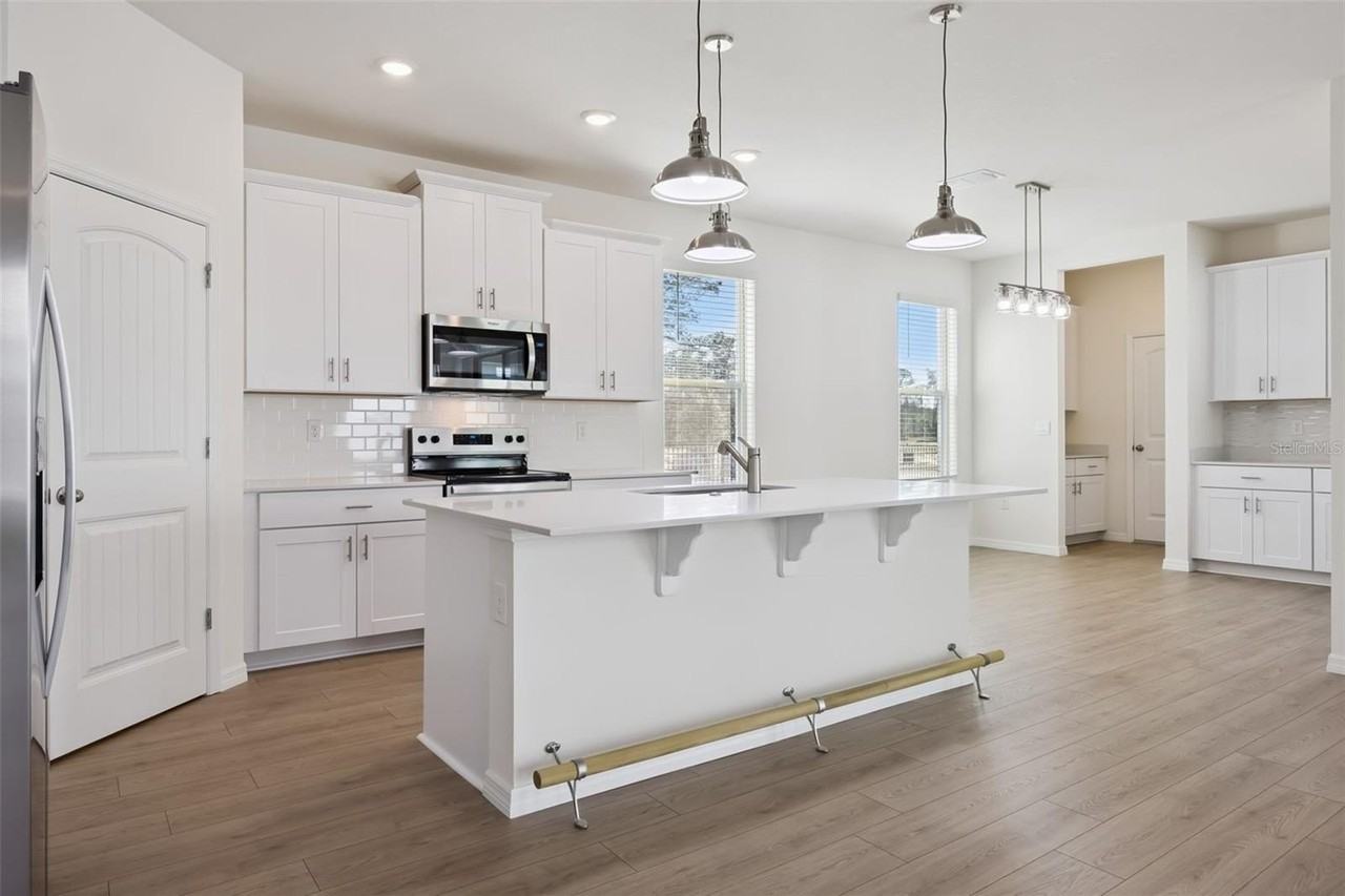 11876 Shine View Ln - Photo 6 of 50