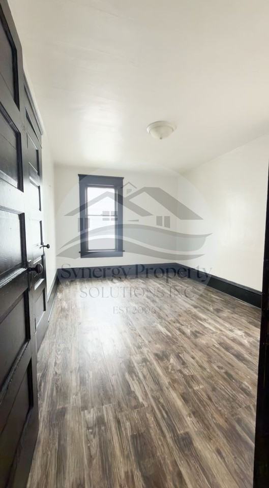 4 Summit Ct - Photo 2 of 11