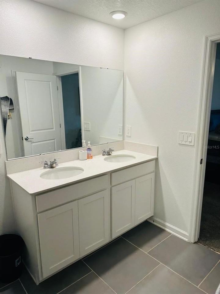 9380 Revere Ave - Photo 2 of 13