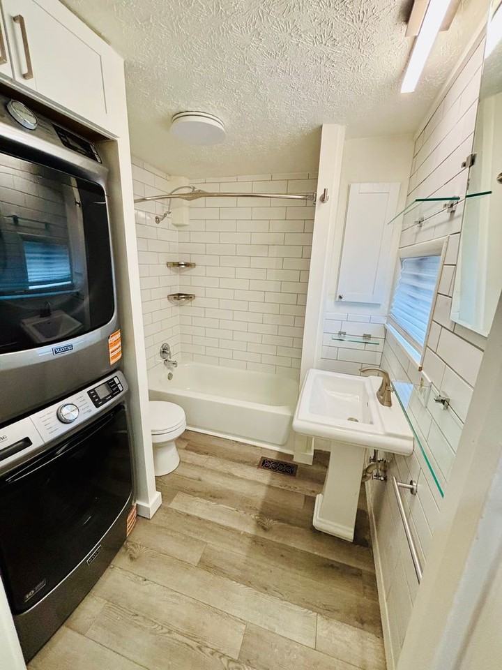 105 E Frankfort St - Photo 5 of 13