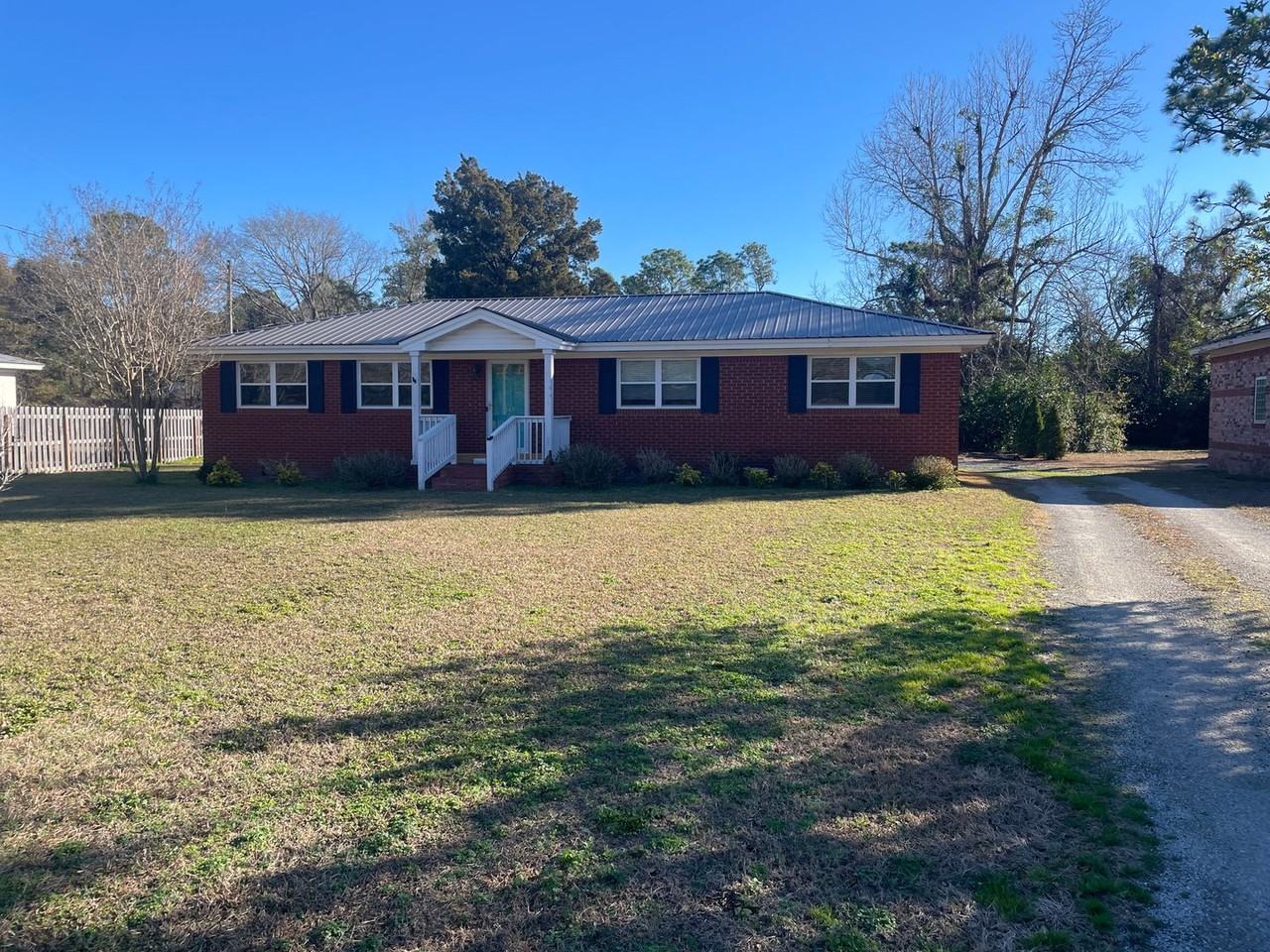 341 Toulon Dr - Photo 2 of 14