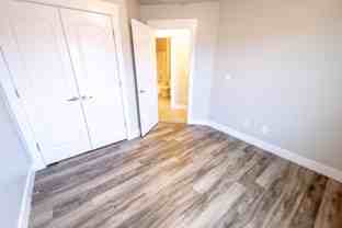 668 E Moray Hill Ct - Photo 1 of 1