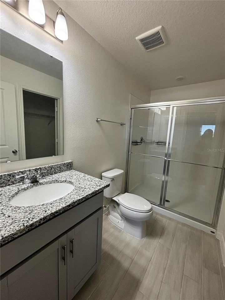 1632 Mirabella Cir - Photo 6 of 8