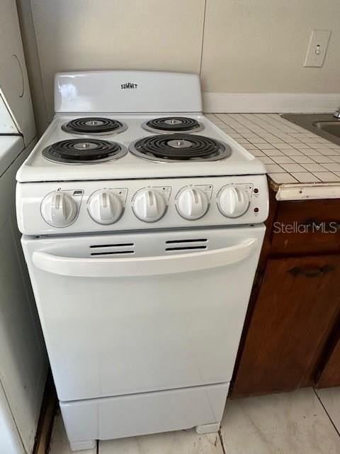 2709 Club Cir - Photo 6 of 13