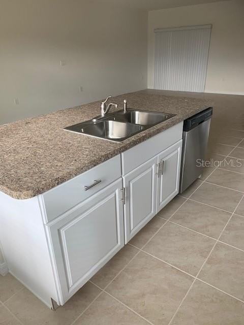 1582 Dalehurst Ln - Photo 4 of 18