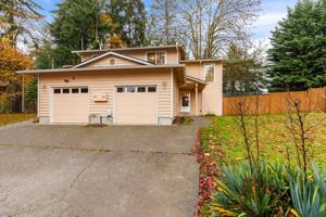 featured image of 813 813 & 817 141st Pl SE