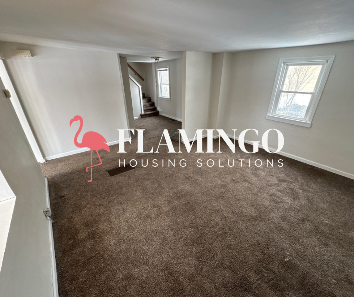 214 W Main St - Photo 5 of 15