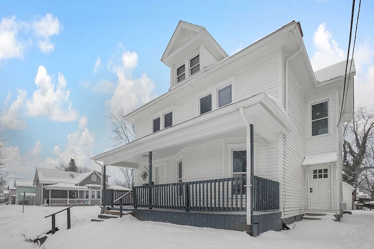 51 E North St - Photo 6 of 50