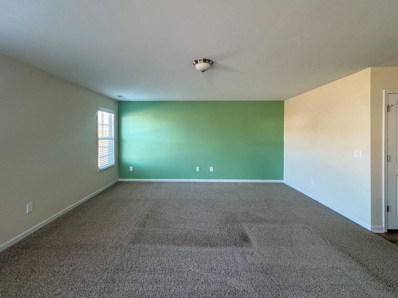 19 Terrier Ct - Photo 6 of 31