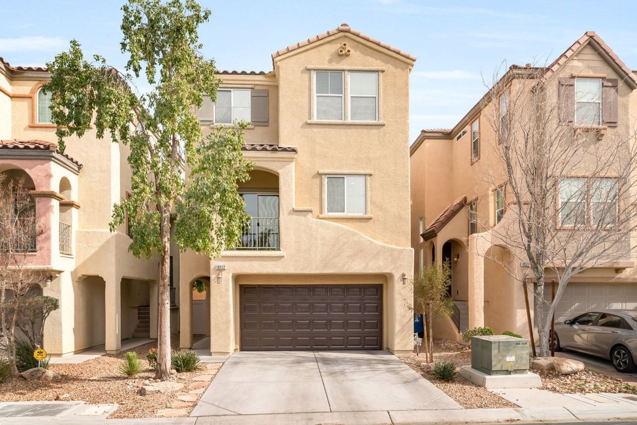 10512 Longoria Garden St - Photo 2 of 21