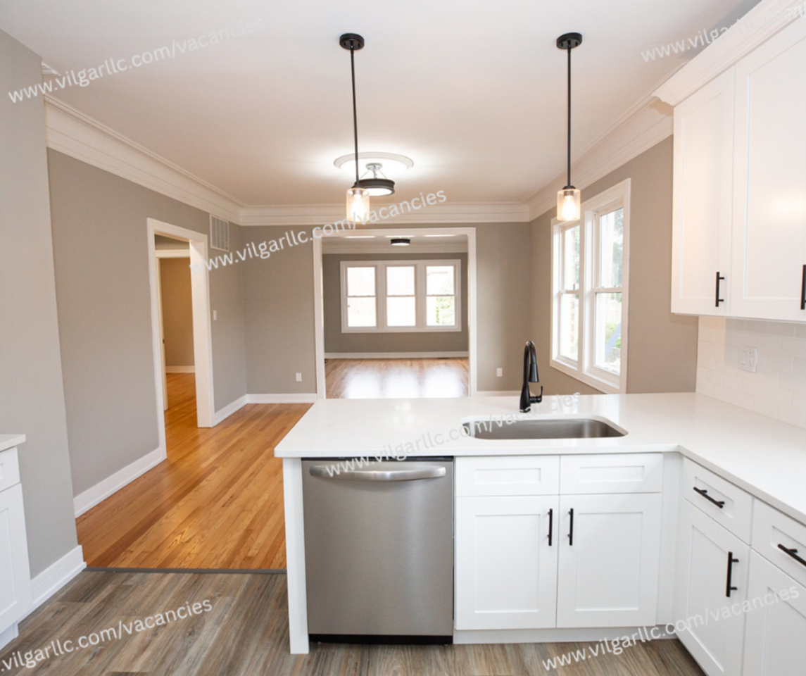 1380 Taney St - Photo 3 of 25