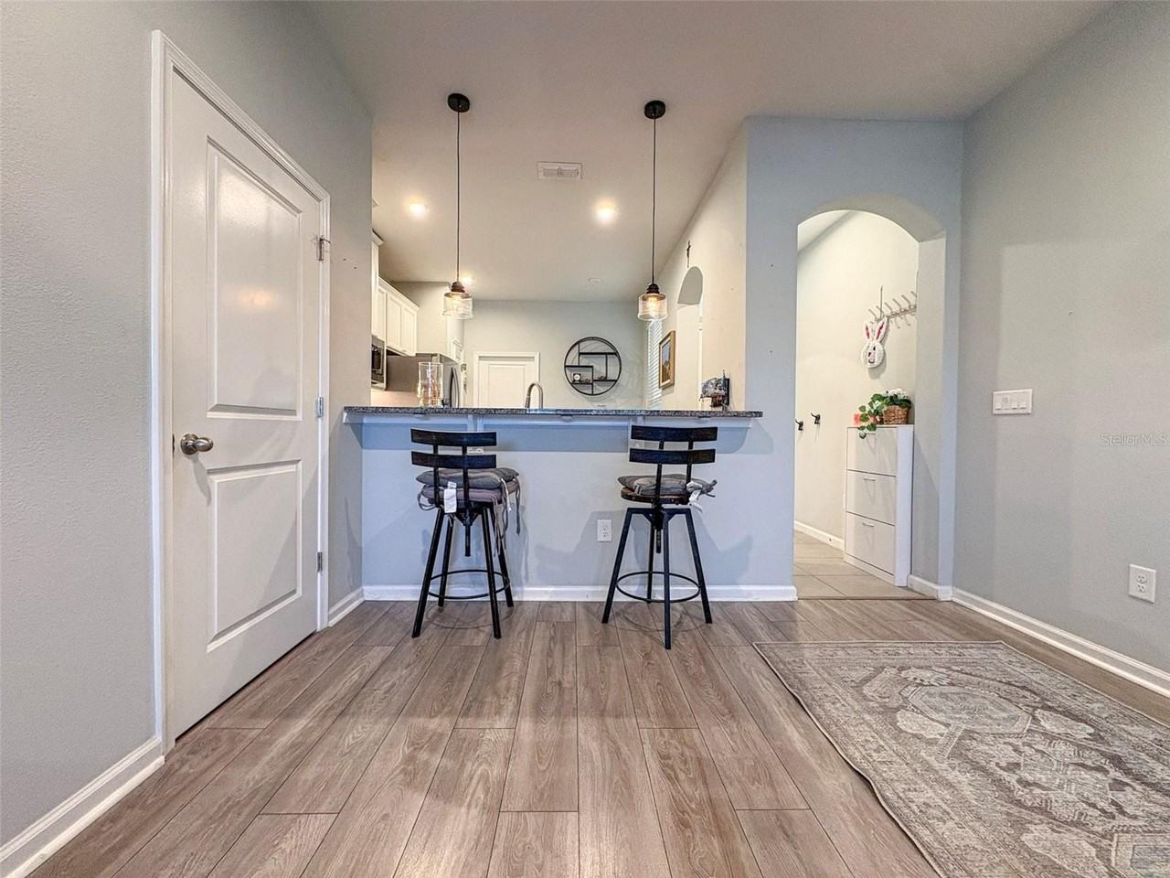 10703 Verawood Dr - Photo 7 of 21