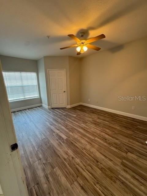 4316 Bayside Village Dr #304 - Photo 6 of 17