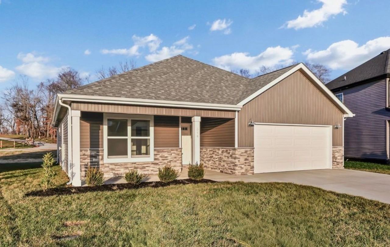 544 Ayden Ln - Photo 2 of 18