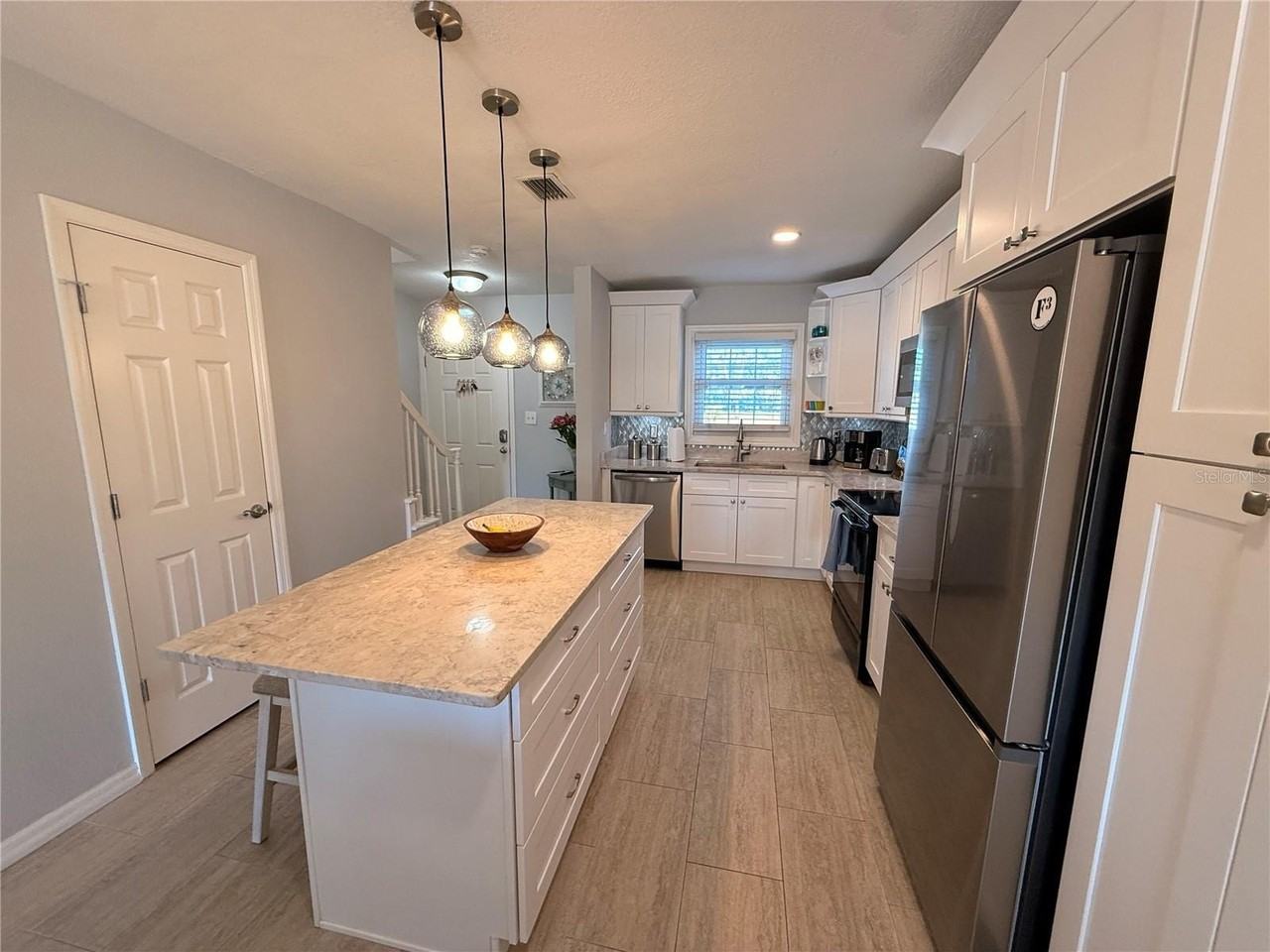 4750 Snook Dr Se - Photo 7 of 37