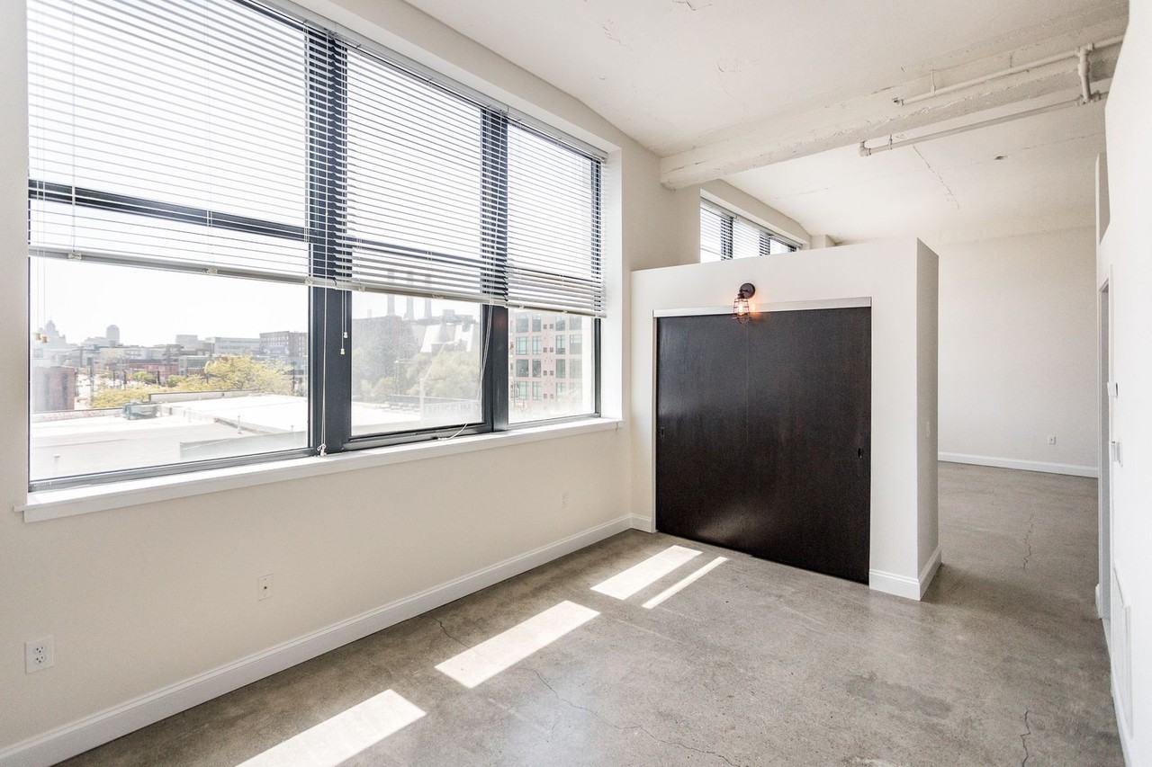 8 Garfield St - Photo 3 of 23