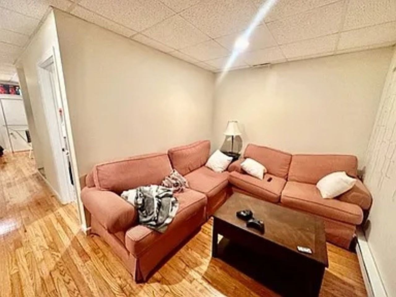 214 Hemenway St - Photo 6 of 15