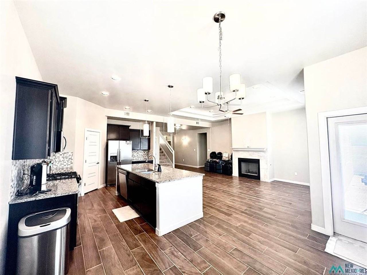 3709 Saguaro Dr - Photo 3 of 29