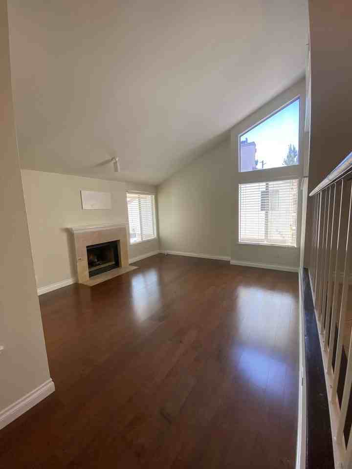 3318 Darby St #418 - Photo 6 of 20