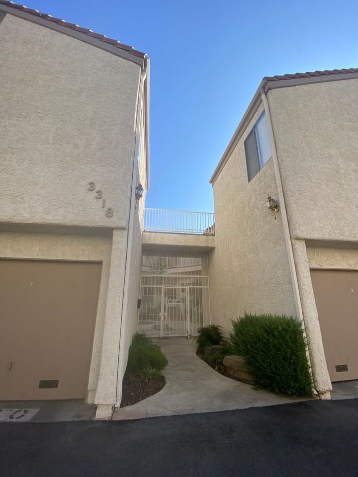 3318 Darby St #418 - Photo 2 of 20