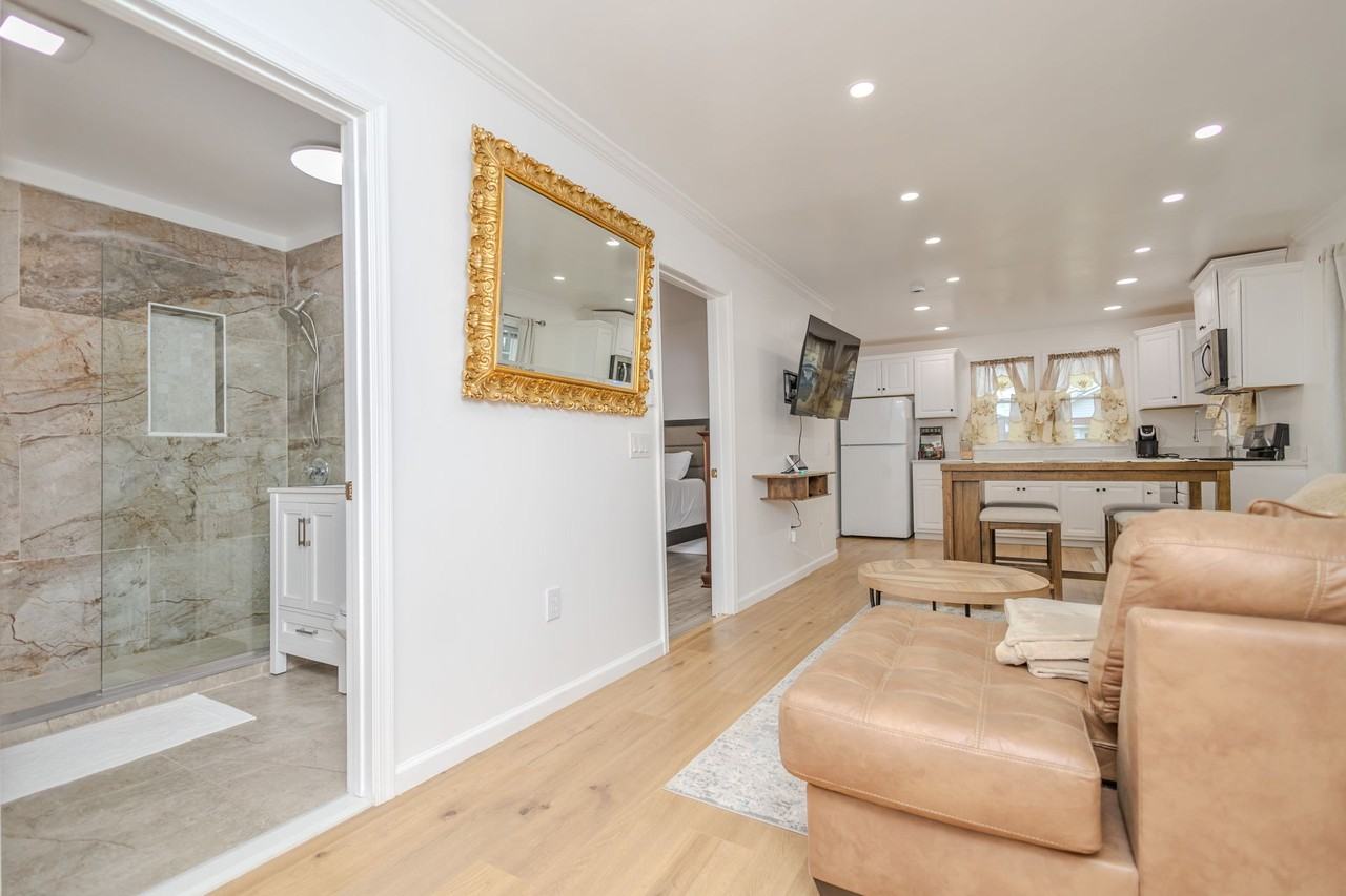 138 D View Ave - Photo 6 of 38