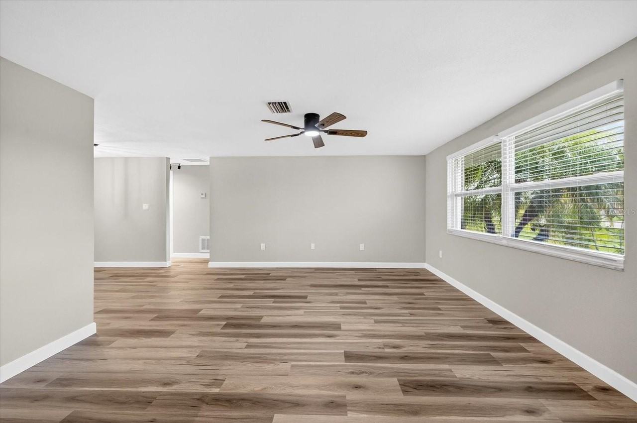 4001 Topsail Trl - Photo 6 of 42