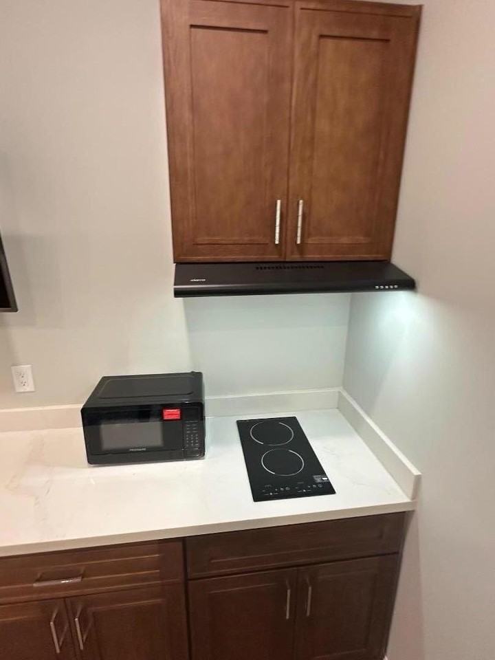 2430 Eaton Ave - Photo 5 of 7