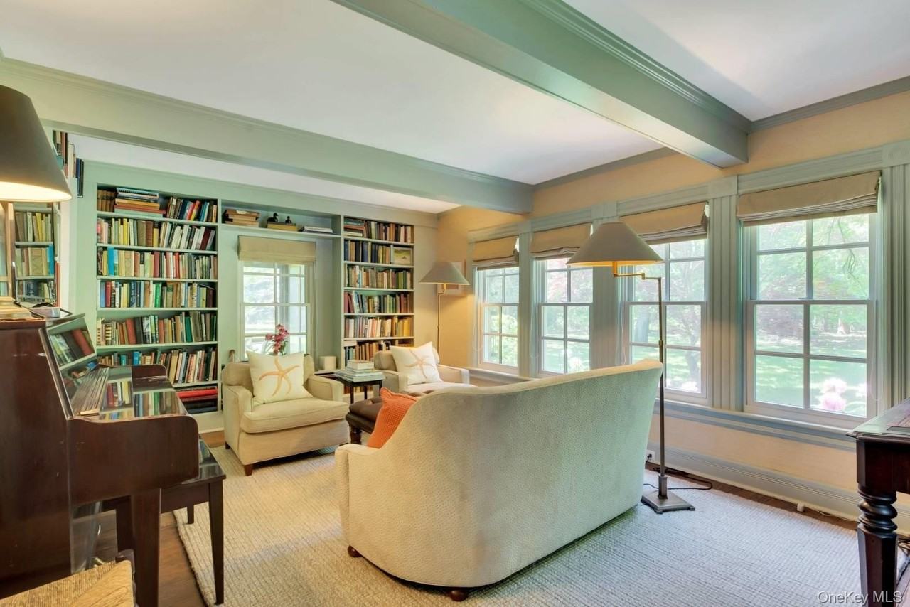 90 Old Depot Rd - Photo 6 of 21