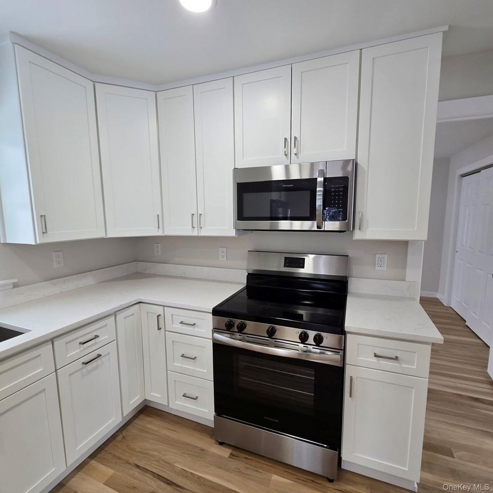 37 Gould Rd - Photo 5 of 22