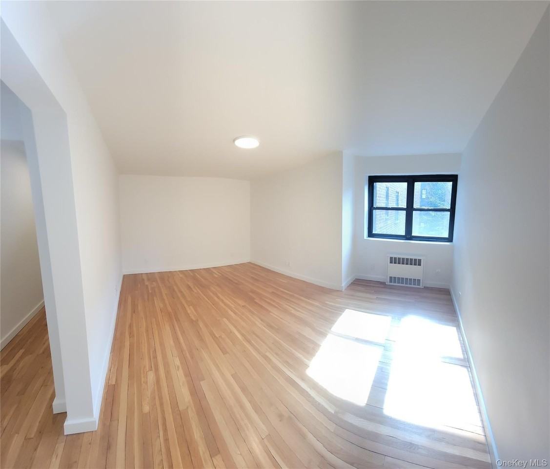 10225 67th Rd Apt 5a #5A - Photo 5 of 13