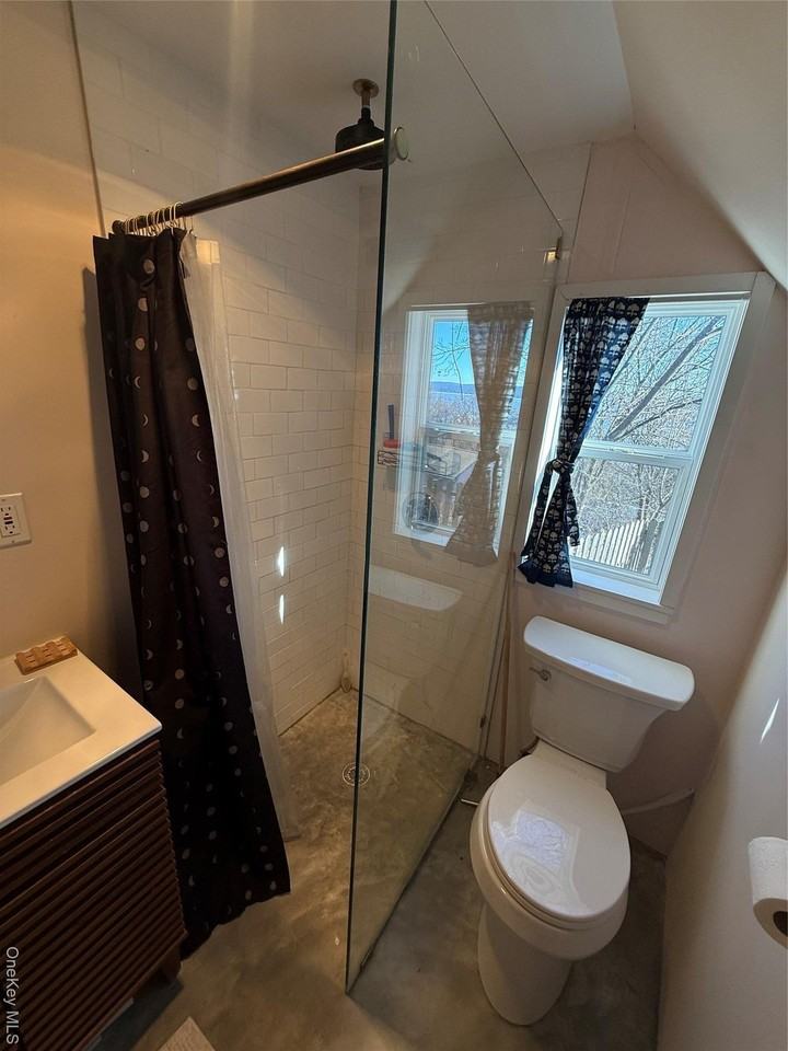 16A Shadyside Ave Unit A #A - Photo 4 of 12