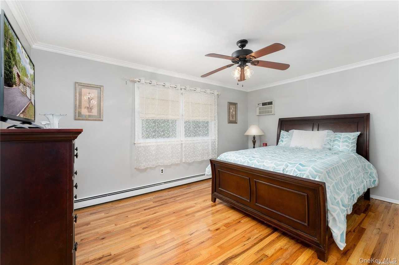 8 Wakeman Ct - Photo 3 of 21