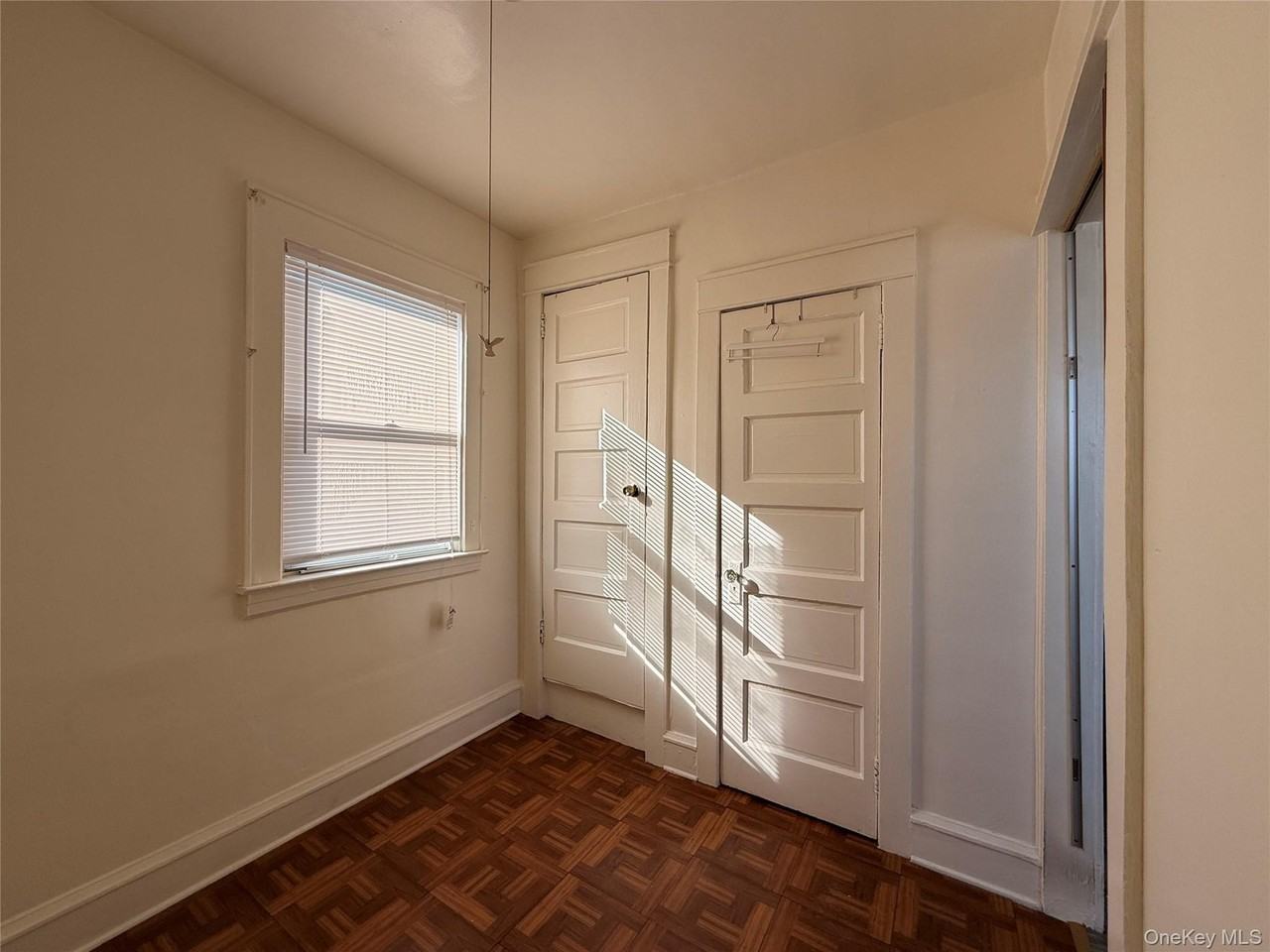 4502 169th St - Photo 7 of 10