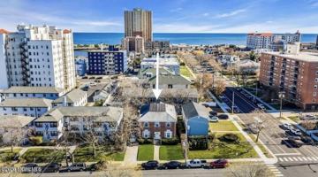 featured image of 1702 Grand Ave Unit 1 #1