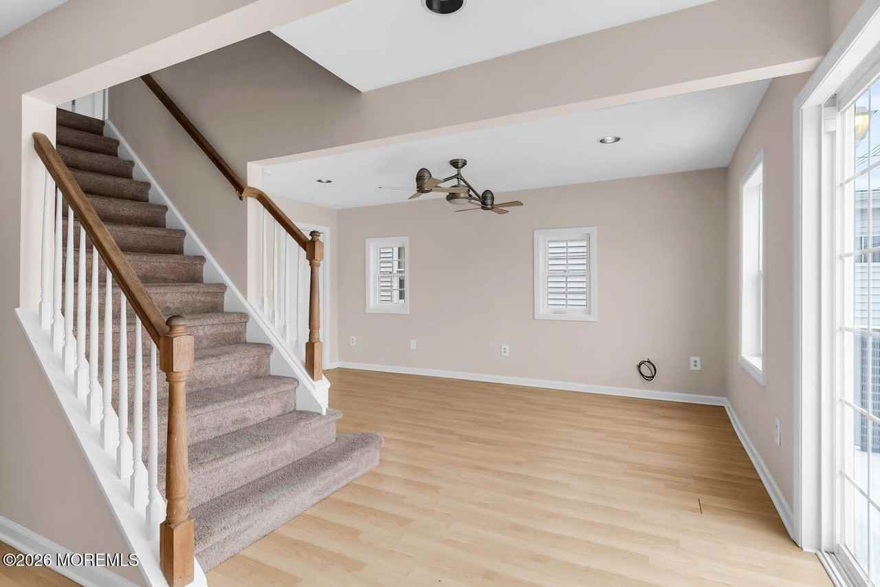 209 Bay Ave Unit Fd #FD - Photo 3 of 31