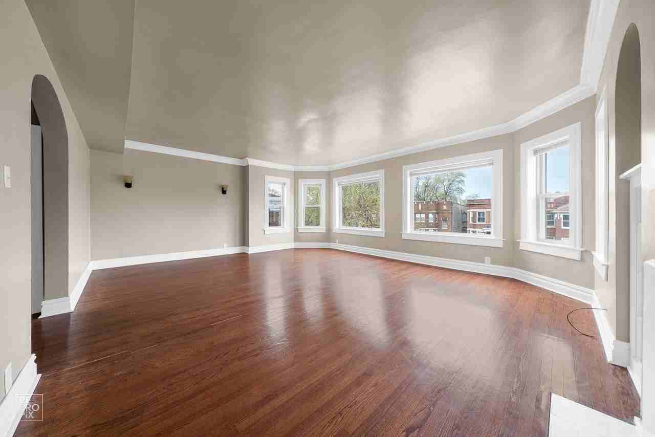 7751 S Saginaw Ave Apt 2 #2 - Photo 3 of 14