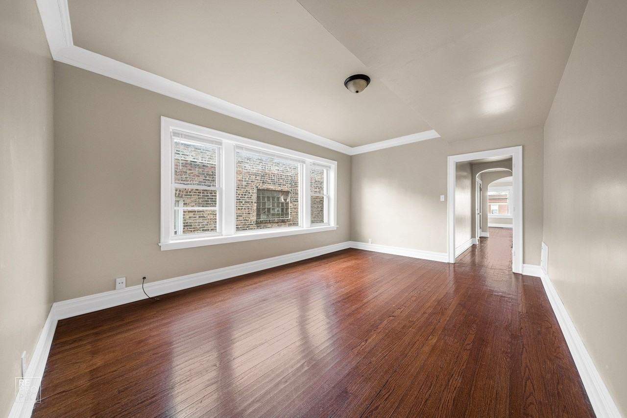 7751 S Saginaw Ave Apt 2 #2 - Photo 7 of 14