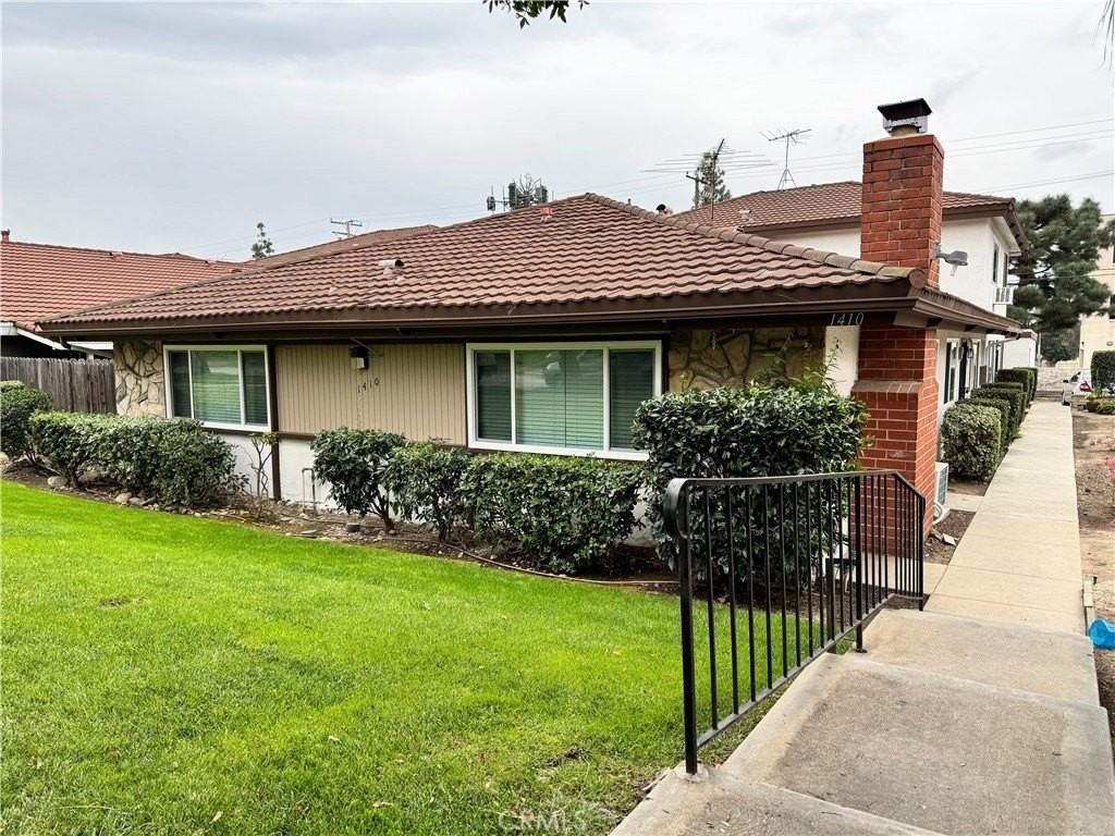 1410 Springfield St #B - Photo 3 of 25