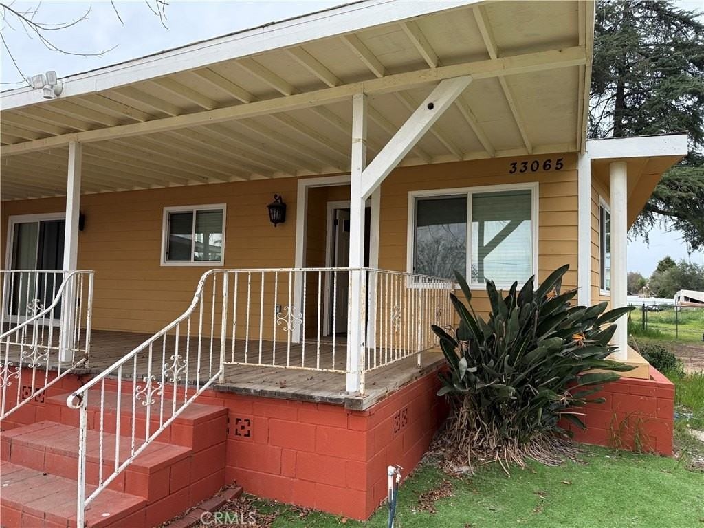 33065 Penrose St - Photo 4 of 17